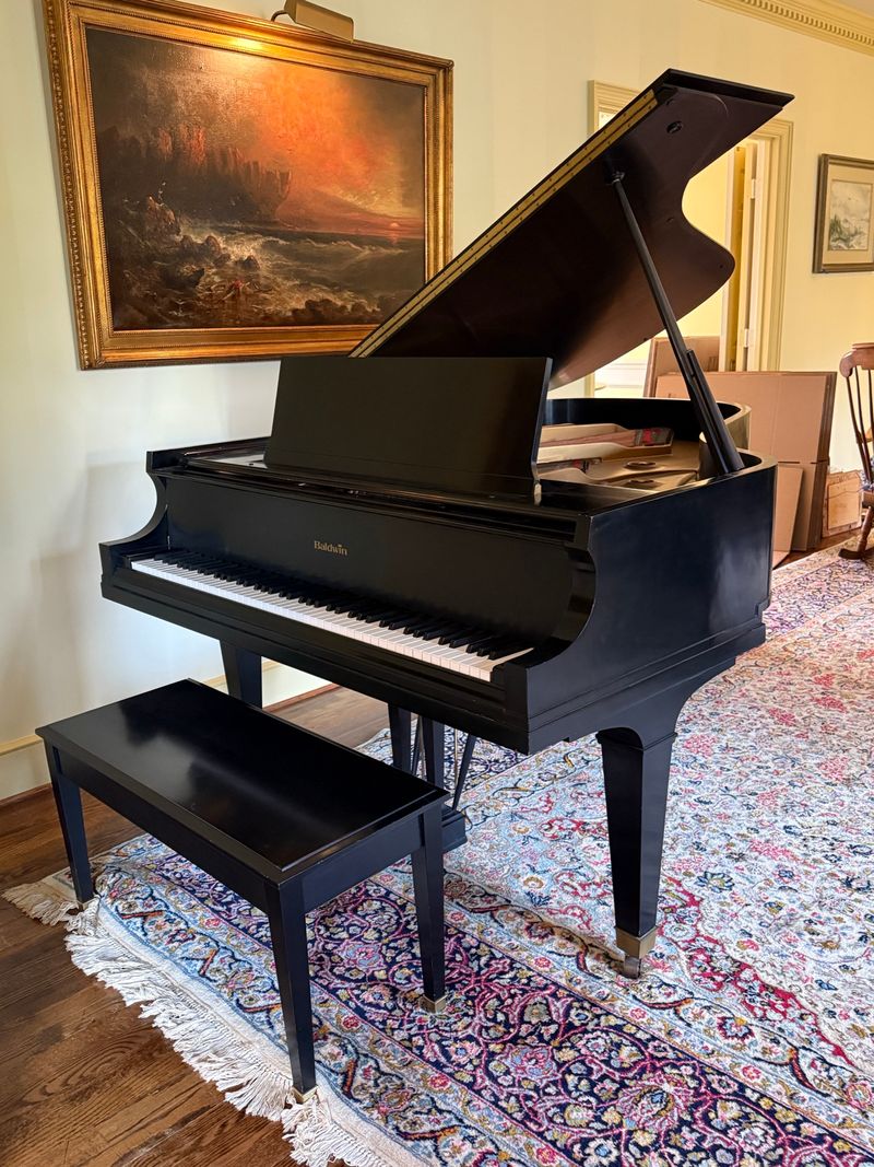 Baldwin Baby Grand Piano Auction